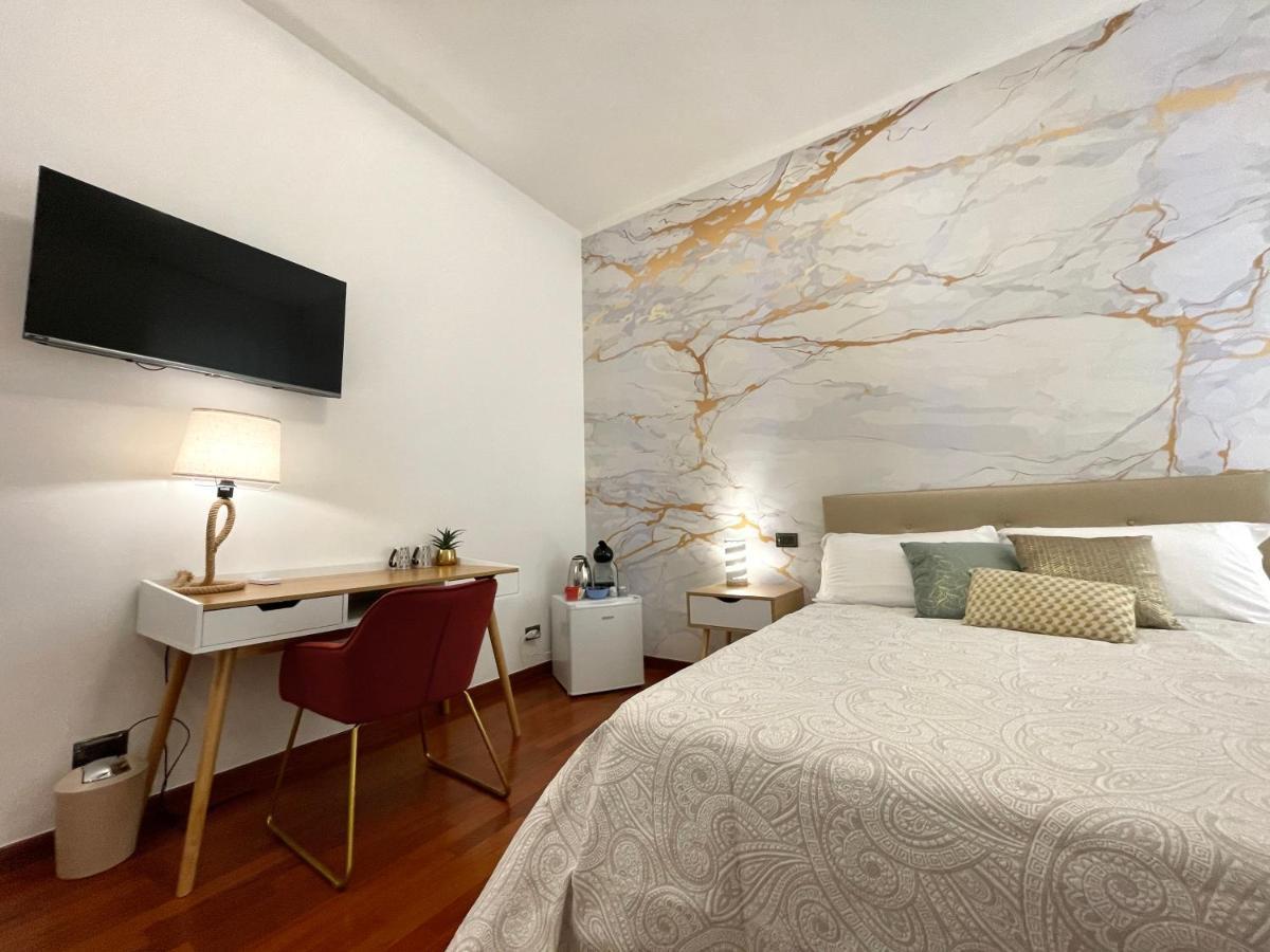 Trani Suite - Moro 10 Экстерьер фото